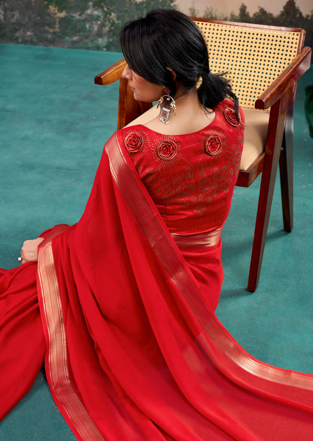 Delvane Red Chinon Saree with Floral Design | Janki Blue | Pranjal Premium